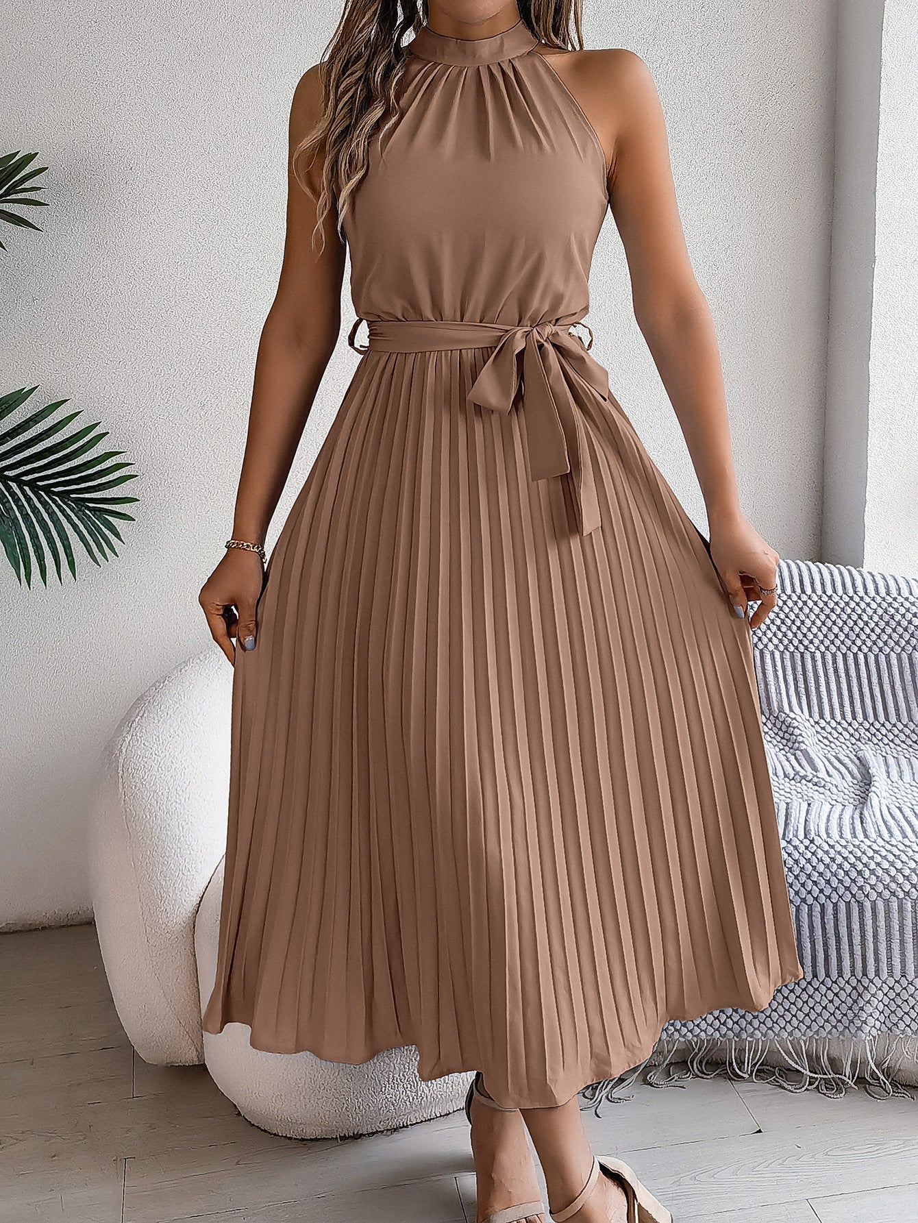 CEDRINE™ – Robe Midi Plissée Élégante